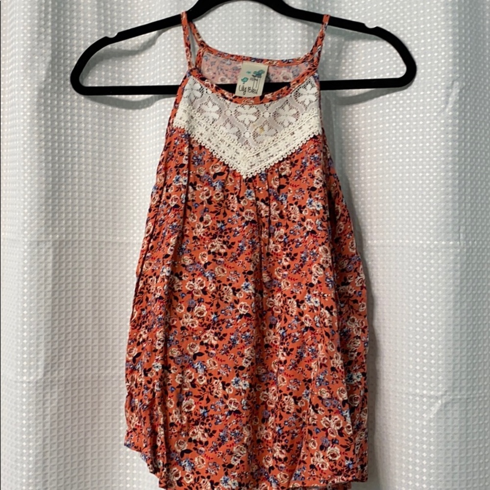 Flowery Tank